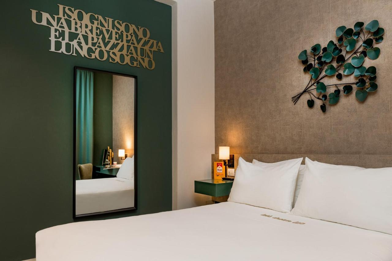 Up Hotel Римини Экстерьер фото