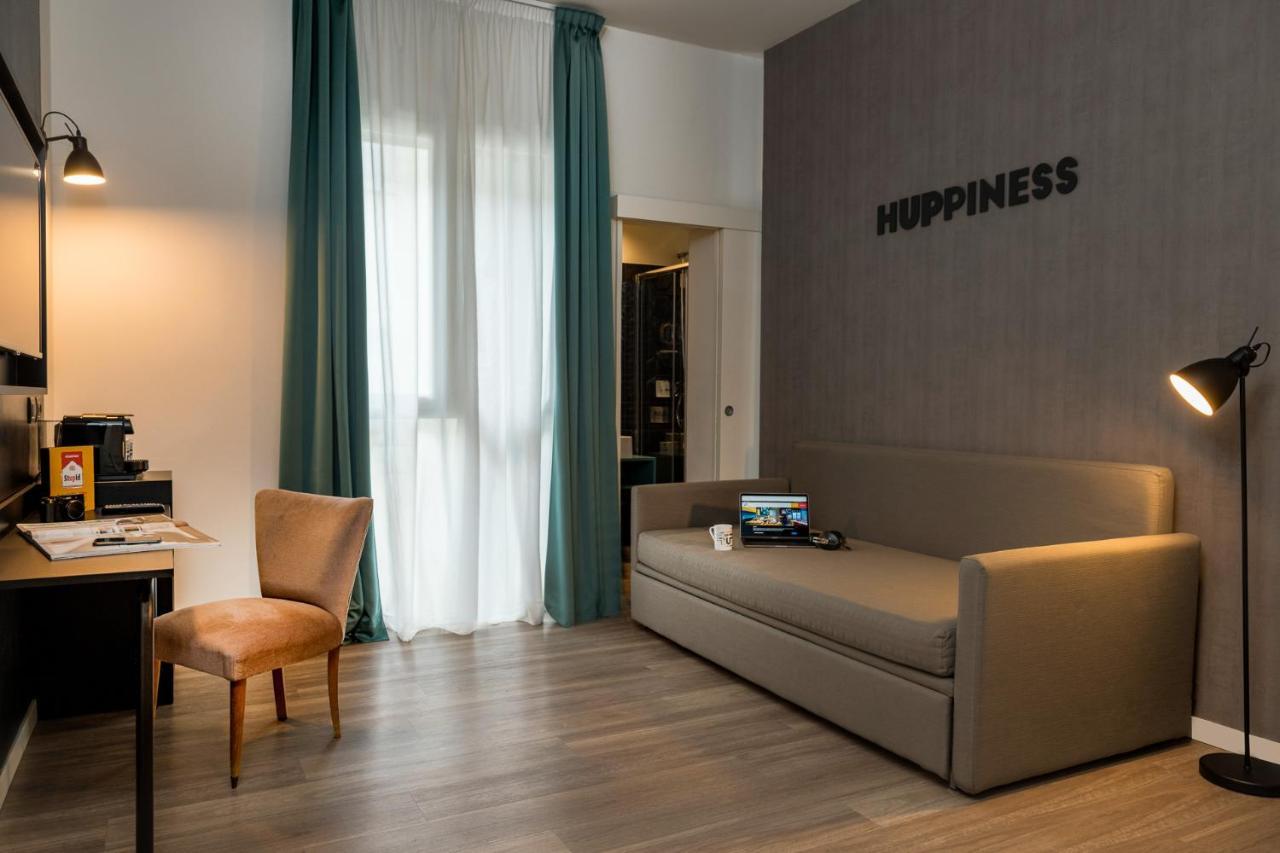 Up Hotel Римини Экстерьер фото